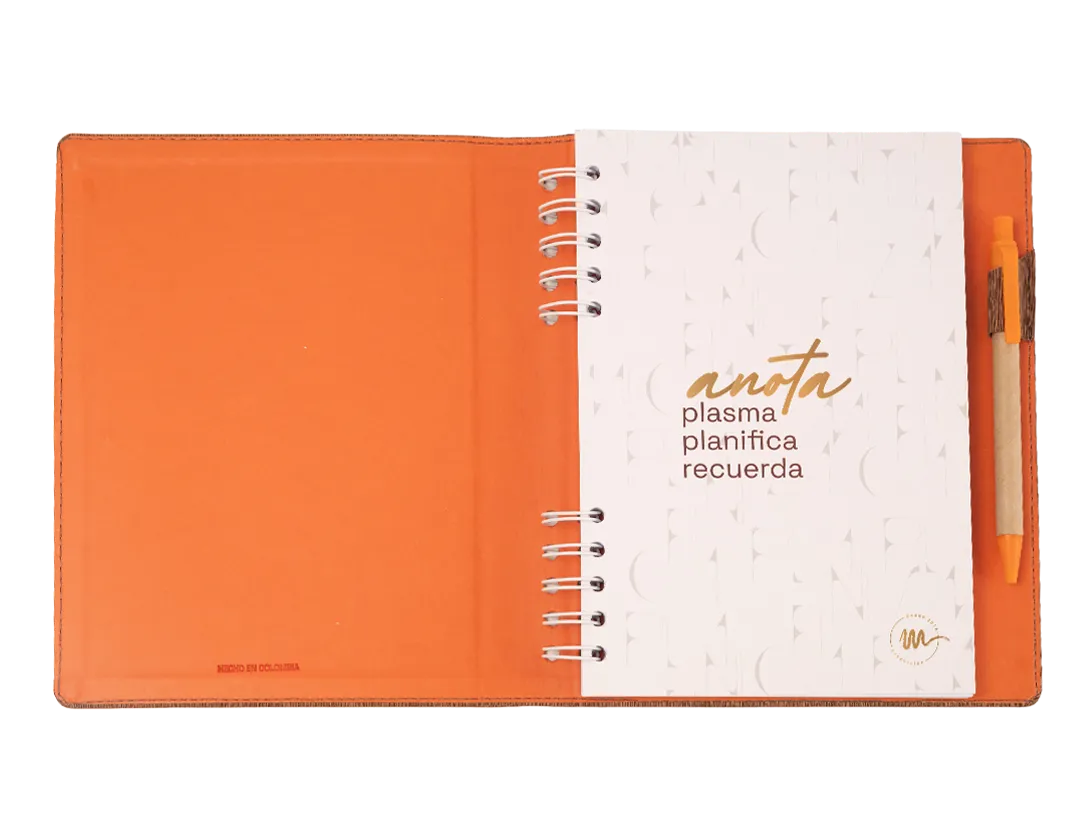 Cuaderno-textura-y-relieve-cafe-2